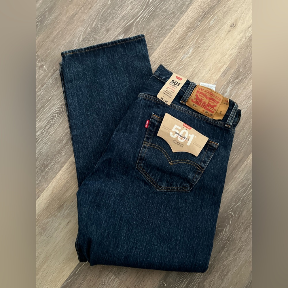 Levi’s 501 Jeans